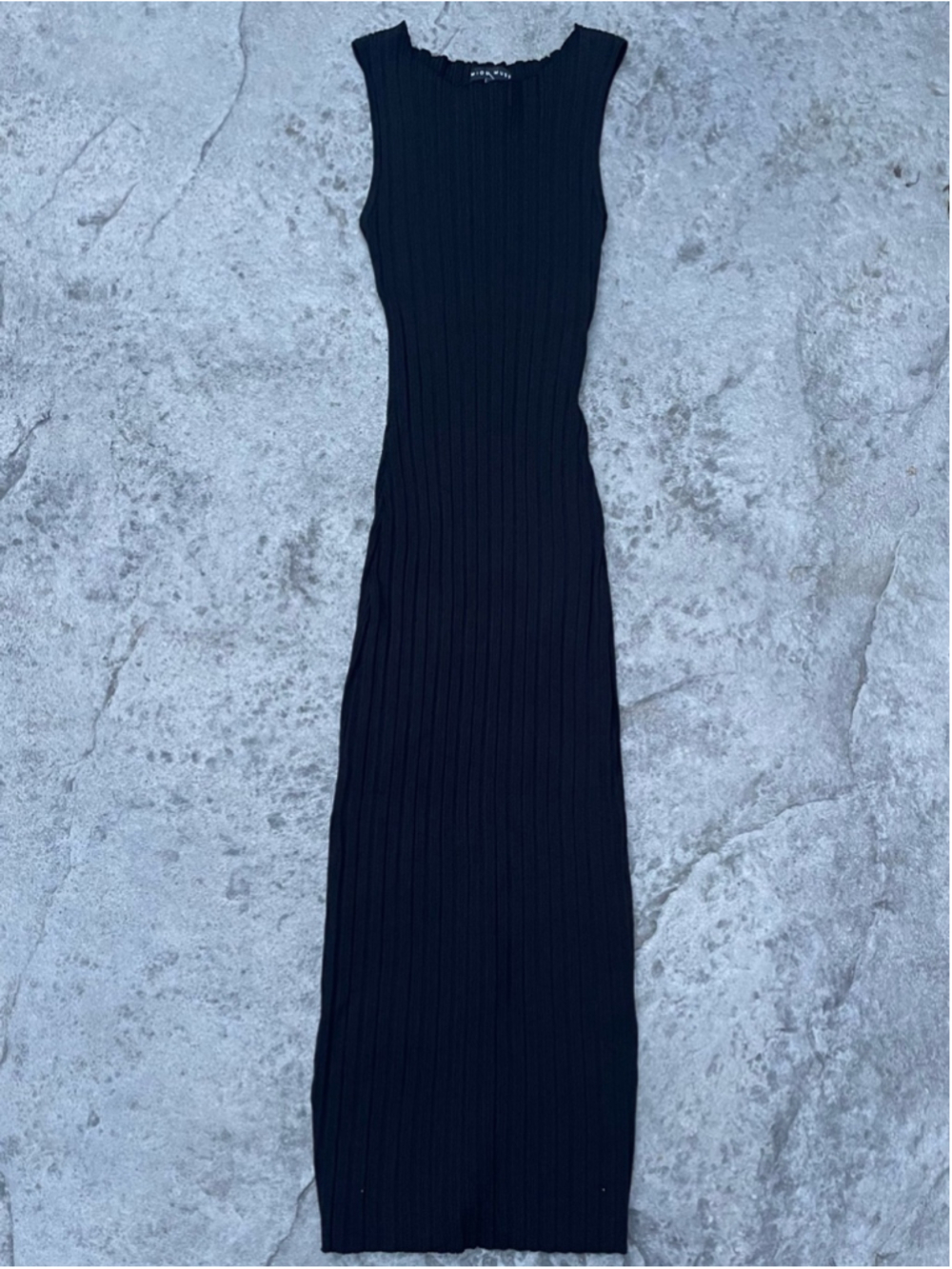 Miou Muse Ribbed Off-Shoulder Midi Dress Medium | Black | Stretch Knit - Picture 3 of 10